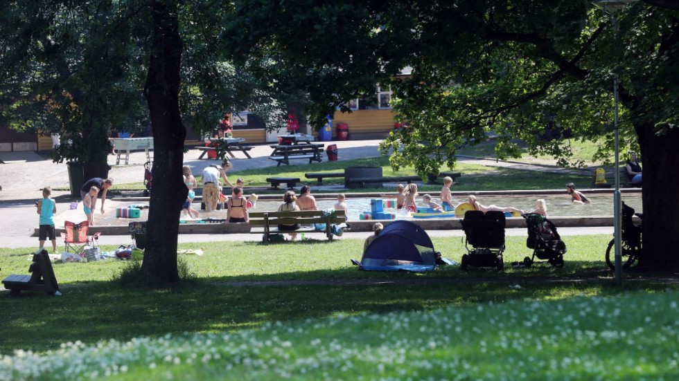 Nu Ska Parken Rustas Upp • Tio Miljoner Avsatta •en Stadspark är En Viktig Plats I En Stad 8989