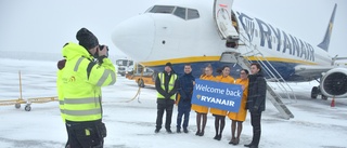 Stort intresse vid Ryanairs premiär – nu har Skellefteå tre inrikesbolag för första gången • Se när första planet landar
