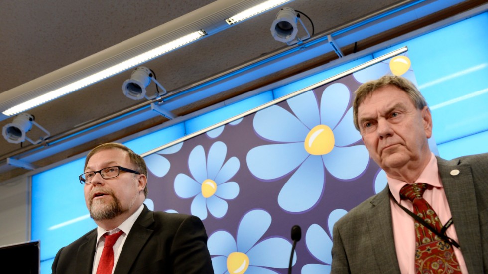 Mikael Jansson (t v) och Roger Richtoff. Två exempel på att Sverigedemokraterna utgör ett potentiellt säkerhetsproblem.