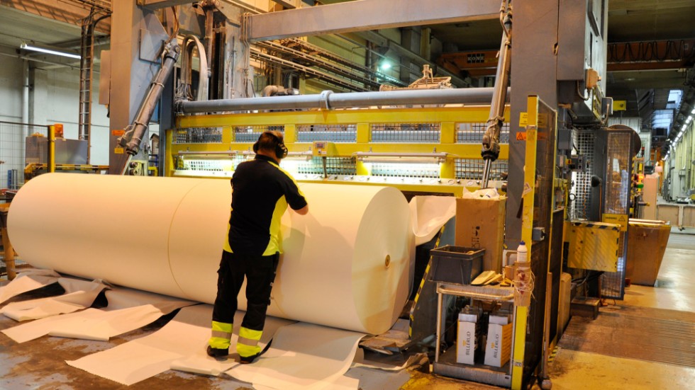 Karlsborgsverken fortsätter att leverera papper och har cirka 400 anställda.