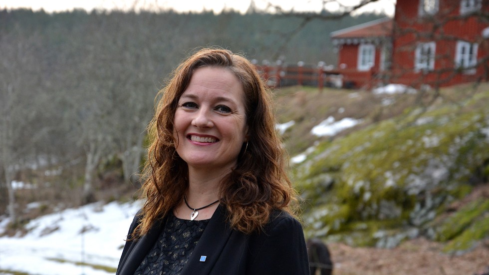 Annelie Noort är ordförande för KD i Valdemarsvik och skriver debattartikel i Folkbladet Söndag tillsammns med partiets talespersoner för äldre och ekonomi.