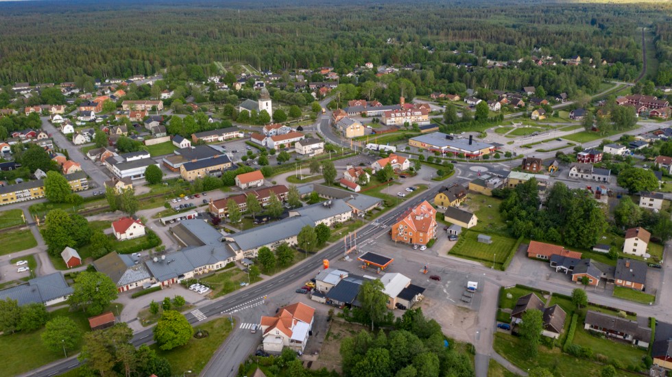 Lönsboda i Osby kommun, som återinför bland annat besöksförbud på grund av ökad smittspridning. Arkivbild.