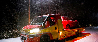Räddningstjänsten varnar för blixthalka: "Stanna hemma"