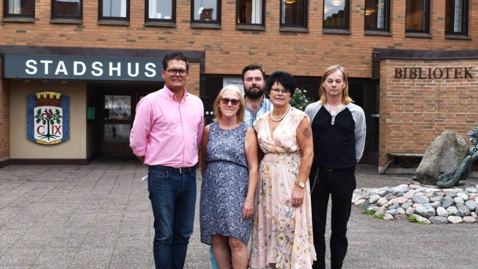 Beredningen för invånarfrågor från Region Kalmar består av (från vänster) Jonas Hellberg (S), Eva-Kristina Berg (C), Pelle Skogberg (C), Madeleine Rosenqvist (KD), Göran Gustafsson (SD).