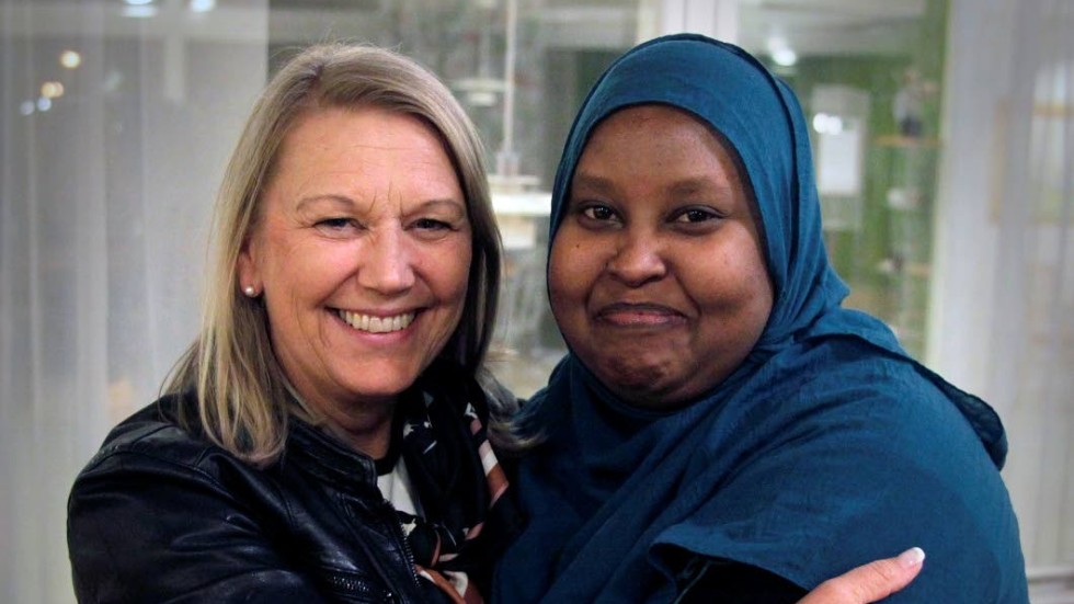 Susanne Hallberg Brandt är Kadidja Abdillahis mentor. De träffas ungefär var tredje vecka.