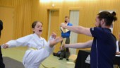 I Taekwondon kan alla träna tillsammans – många föräldrar i lokala klubben: "Vi blir fort som en familj"