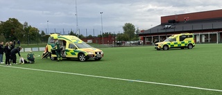 Tre ambulanser fick rycka ut till dammatchen – i samma halvlek: "Aldrig varit med om något liknande"