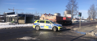 Efter svåra olyckan på Norrböle: Polisen har hört mannen med hunden – flickan har lämnat sjukhuset