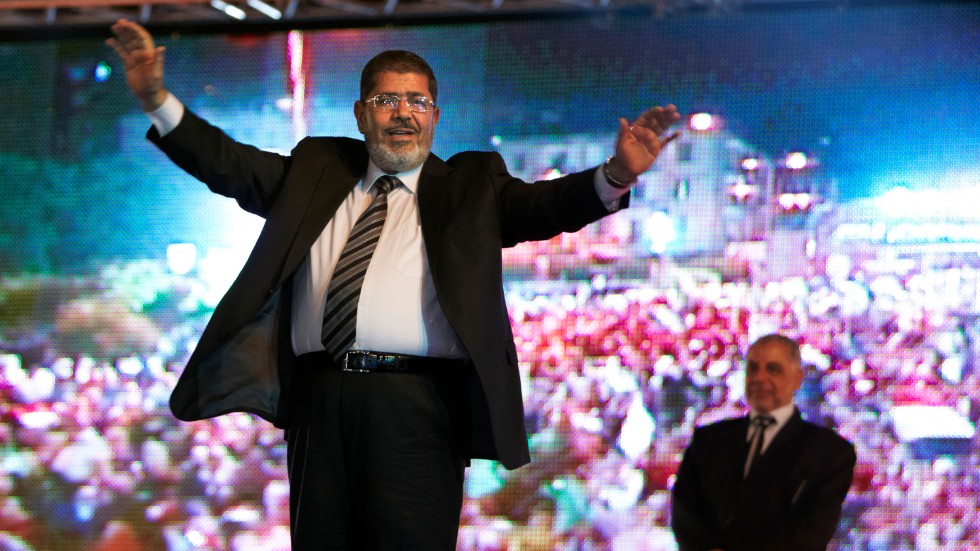 Muhammed Mursi var Muslimska Brödraskapets kandidat i presidentvalet i Egypten i maj 2012. Valet var det första - och hittills enda - valet som genomförts i Egypten. Mursi störtades redan efter ett år och avled 2019 i fängelse. 