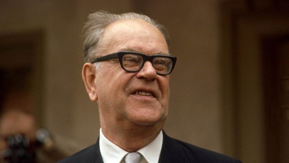 Dåvarande statsministern Tage Erlander hamnade i ett bostadspolitiskt dilemma med påföljande väljarflykt 1966.