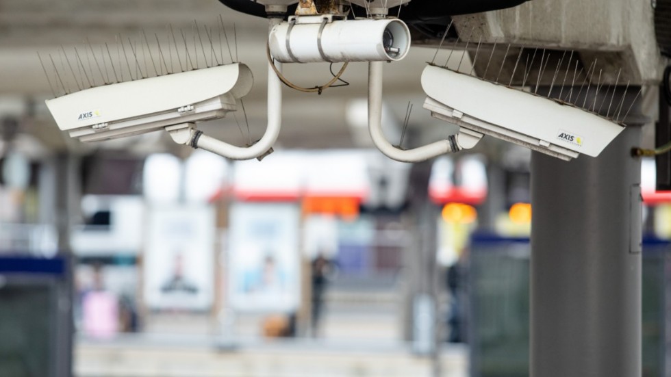 Enligt en forskningsrapport från Malmö högskola bidrar kamerabevakning på särskilt utsatt platser till ökad trygghet.