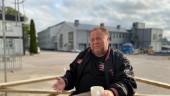 Tv-profilen Leif-Ivan Karlsson får inte ha flyktingar i industriområdet – tänker sälja: "Vill inte ha med Strängnäs att göra"