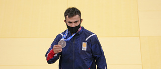Georgiska silvermedaljörer utslängda från OS
