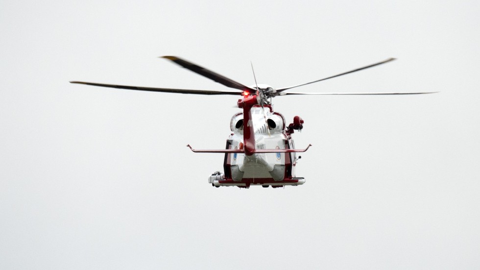 Sjöfartsverket deltog i sökandet med hjälp av räddningshelikopter. Arkivbild.