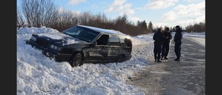 Jagad förare blev påkörd av polisbil