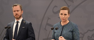 Danska oppositionen kräver val omgående