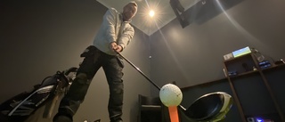 Golfälskaren byggde simulator i garaget – Andreas i Stigtomta: "Lyckas jag hyra ut den är det en bonus"
