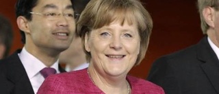 Juholt, ta rygg på Angela Merkel