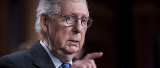 McConnell tar Trump i örat - igen