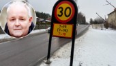 Felaktig skylt flyttas inte – reglerna ändras i stället