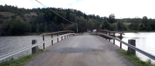 Bro över norra Klämmingen rivs – två år innan den ersätts: "Dåligt skick" ✓Då stängs den av