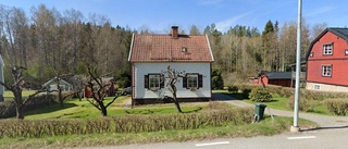 68-åring ny ägare till mindre hus i Hälleforsnäs - prislappen: 835 000 kronor