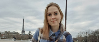 Emelie, 32, lever dubbelliv – i Nyköping och Paris: "Kräver mod"