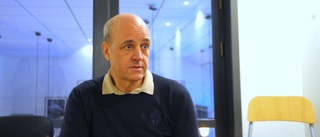 Reinfeldt i Luleå – bemöter tuffa kritiken: "Det stämmer inte"