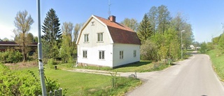 Huset på Järnvägsgatan 2B i Heby sålt för andra gången sedan 2021