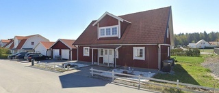 Nya ägare till villa i Vibyäng, Bålsta - prislappen: 5 250 000 kronor