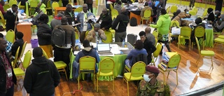 Långsam rösträkning ökar spänningar i Kenya