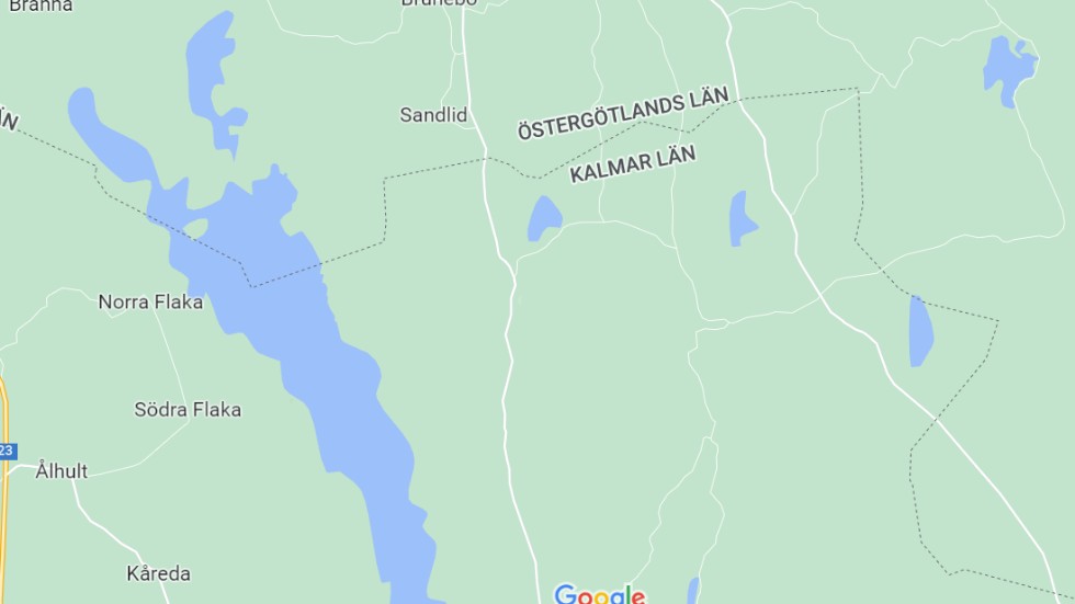 På google maps karta ser länsgränsen ut så här. 