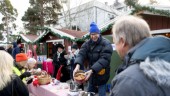 Lokal julmarknad lockar Arkösundsborna att umgås: "Kul att det händer något här"