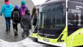Skolbarn skadades i olycka när buss blev påkörd av lastbil – fördes till akuten • Men SOS larmades aldrig: ”Konstigt av Skellefteå buss” 
