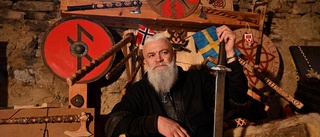 Bosnisk byggare blev viking – efter "Vikings"
