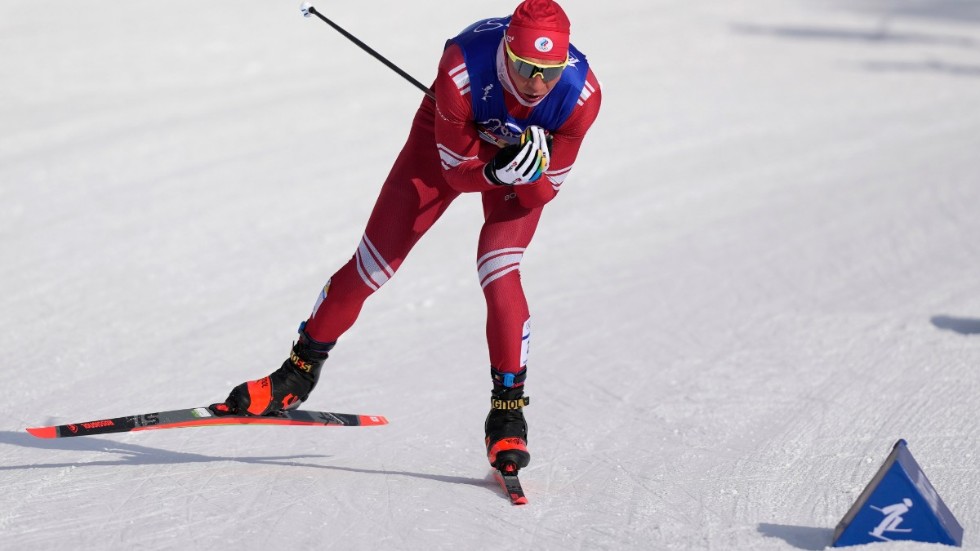 SOK och flera andra nordiska organisationer vill fortsatt porta ryska och belarusiska idrottare som längdskidstjärnan Alexander Bolsjunov (bilden). Arkivbild.