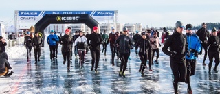 När skridskoåkarna hade vilodag: Löpare med dubbskor sprang Luleås första ismaratonlopp