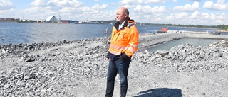Skellefteå hamns unika 40 miljoner-investering snart på plats: ”Kranen drivs av batterier och kan gå två kilometer ”