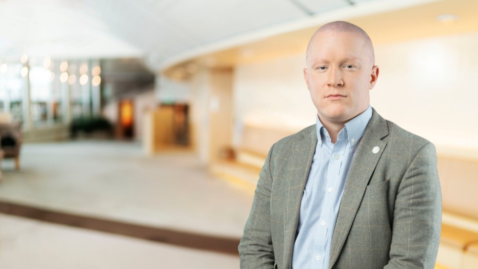 Jonas Andersson är östgötsk riksdagsledamot för Sverigedemokraterna. 