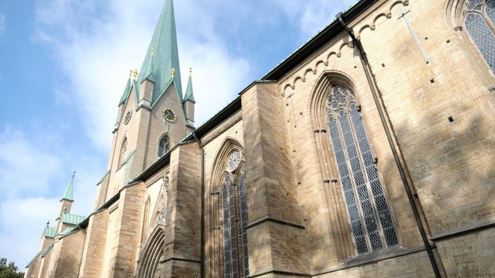 Linköpings domkyrka är Sveriges näst största kyrkobyggnad, efter Uppsala domkyrka  