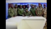 Militären samlar ministrar efter kupp