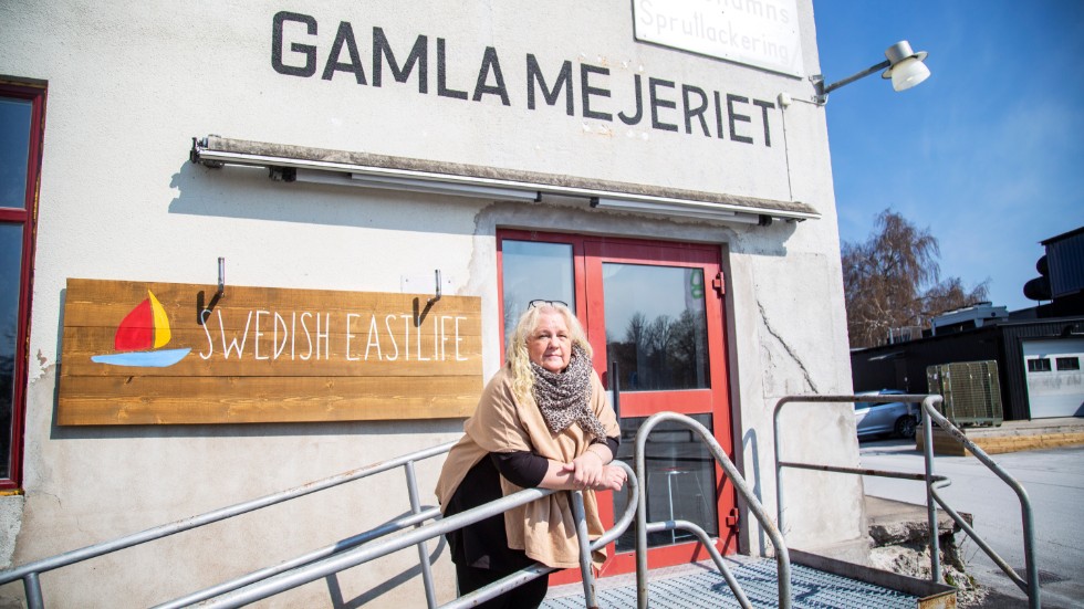 Monica Ivnäs har öppnat sin trädgårdsbutik Swedish Eastlife i gamla mejeriet i Klintehamn.