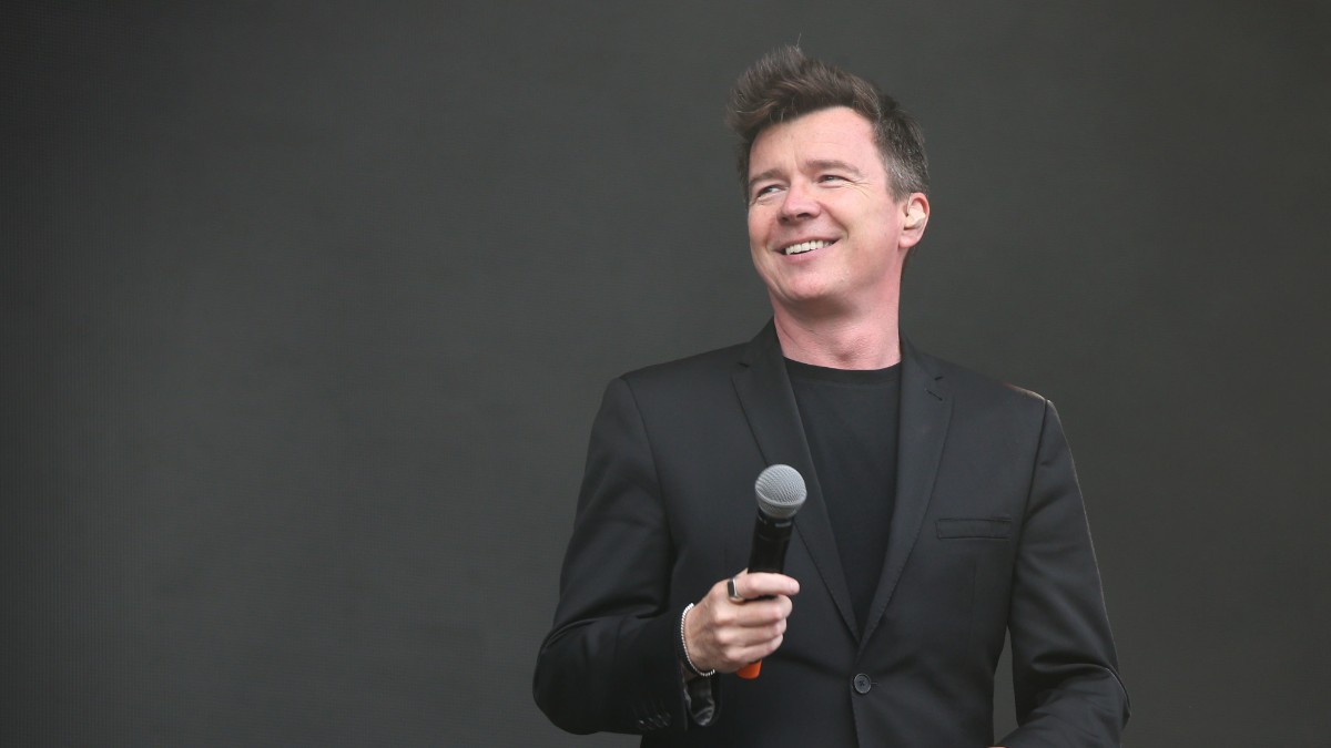 Rick Astley hyllar The Smiths