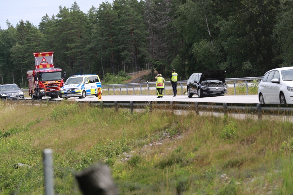 Olycka på E4 i höjd med Sillekrog – SN