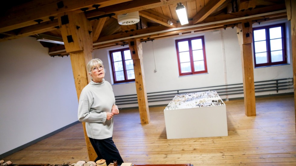Konstnären och arkitekten Jette Andersen är uttagen till Liljevalch vårsalong med sin installation "Livet i tingen vi lämnar efter oss", som just nu visas på Havremagasinet i Boden.
