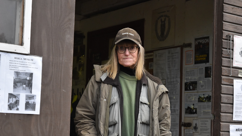Maggi von Wachenfeldt har varit hästtokig sedan hon var liten. I ett "mysrum" strax bredvid lunchrummet har hon hästtidningar som sträcker sig tillbaka till 60-talet.