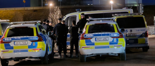 Person med vapenliknande föremål – stor polisstyrka i Kimstad 