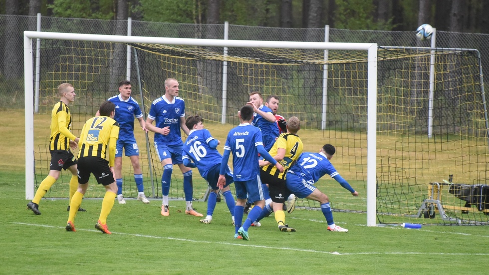 Gullringen höll undan och vann med 1-0 hemma mot Aneby.