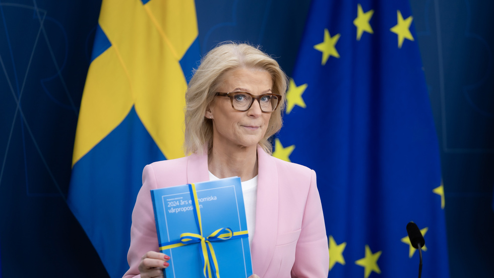 Den moderatledda regeringen visar med sin vårändringsbudget att den kan genomföra den politik som krävs för att bygga ett tryggare och rikare Sverige, skriver de moderata riksdagsledamöterna Edward Riedl, Ann-Sofie Lifvenhage och Anna af Sillén. 
