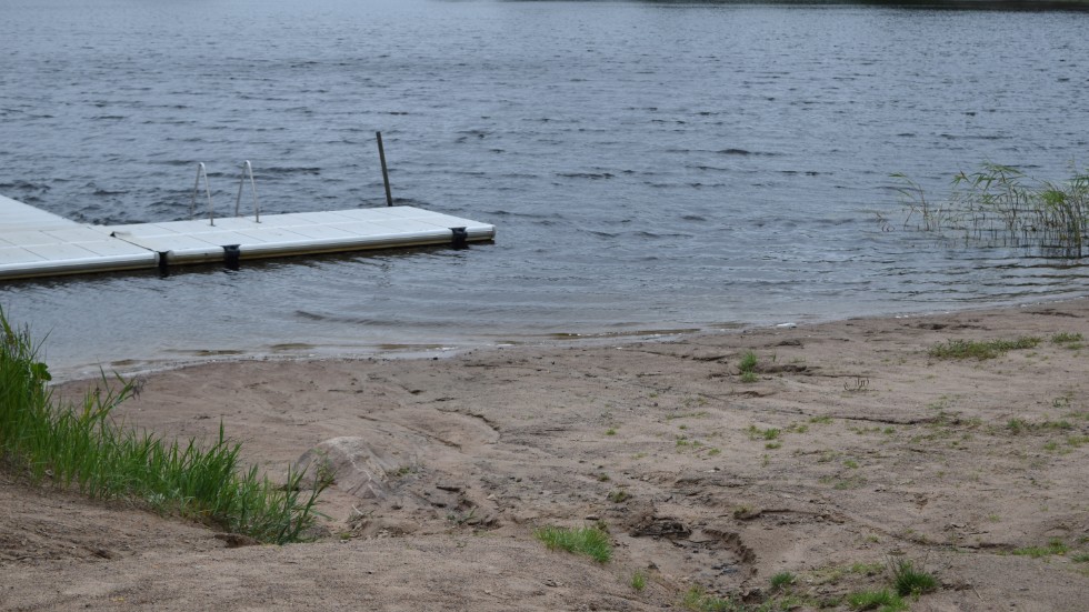 Hur hela Kisasjön ser ut vet inte kommunen då provet enbart testades vid kommunens badplats. 